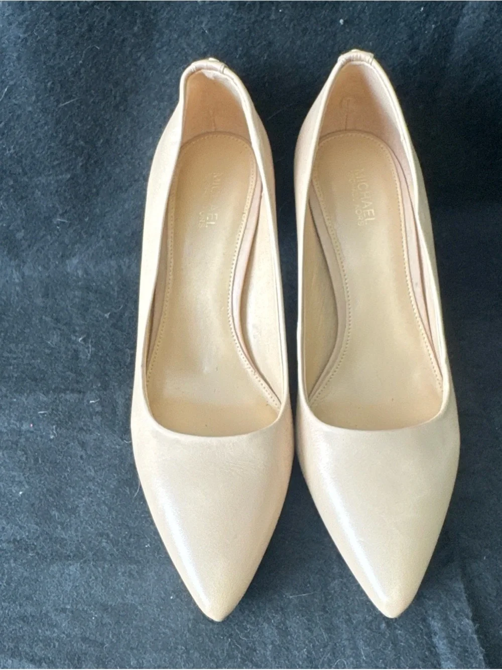 Michael Kors Leather Almond Toe Pump Heels Tan Beige Neutral Womens Size 7